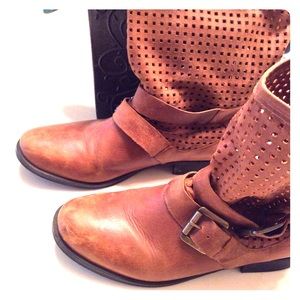 Steve Madden ankle boots